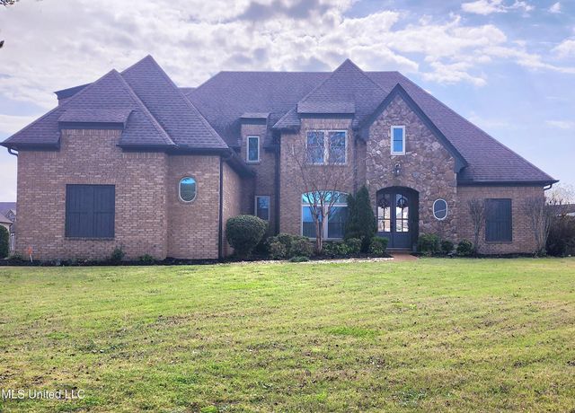 3542 Marcia Louise Dr, Southaven, MS 38672