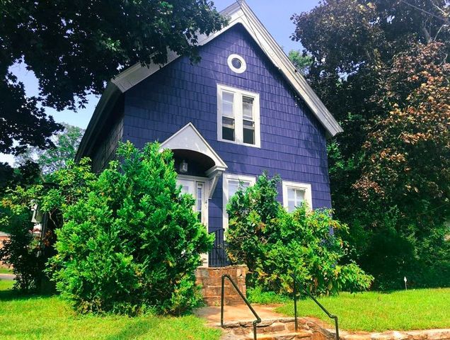 49 Spring St, Willimantic, CT 06226