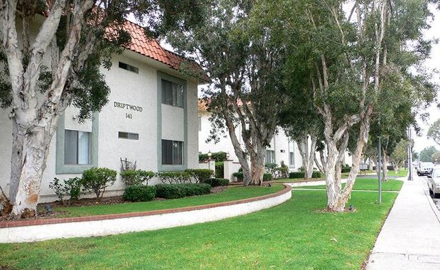 141 Holly Ave, Carpinteria, CA 93013