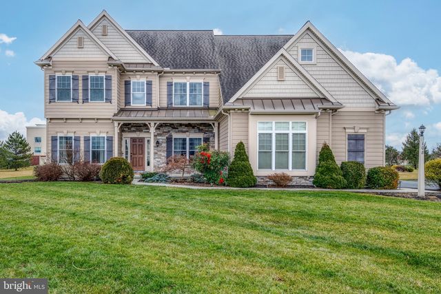 108 Dobbs Ln, Hummelstown, PA 17036