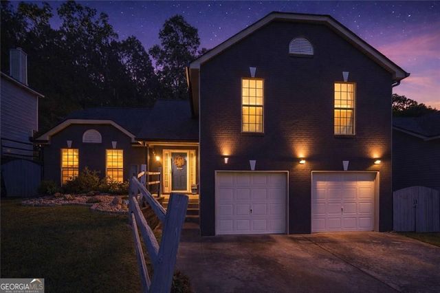 2455 Tolliver Dr, Ellenwood, GA 30294