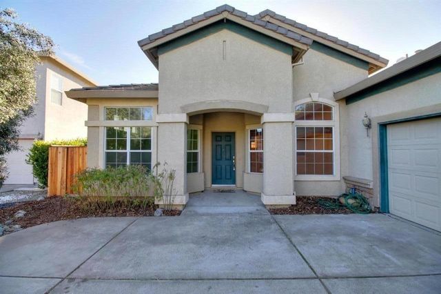 19 Striped Moss Ct, Roseville, CA 95678