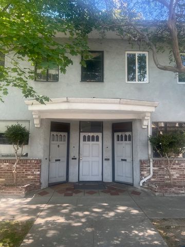 818 17th St #2, Sacramento, CA 95811