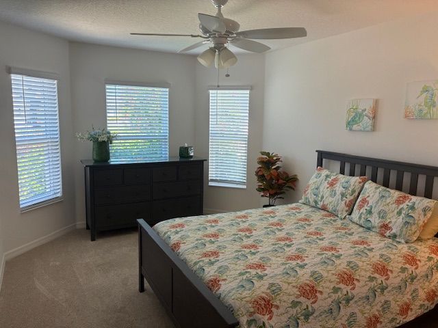 5653 Poole Ter, The Villages, FL 32163