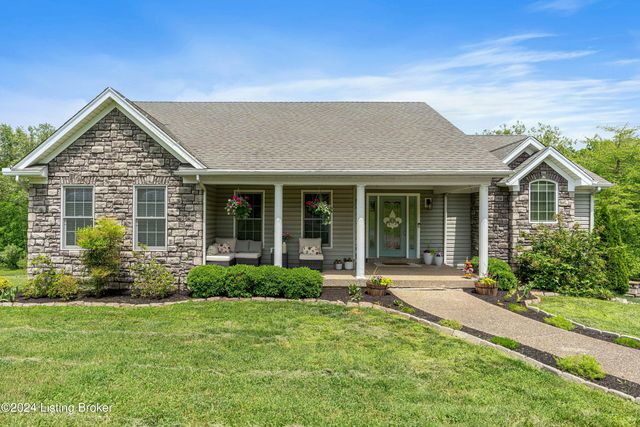 3809 Sumerlin Dr, Buckner, KY 40010