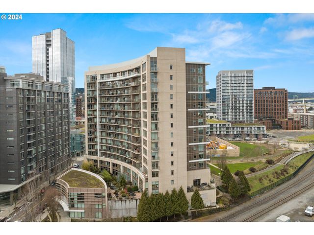 949 NW Overton St #301, Portland, OR 97209