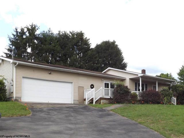 510 Tacy Rd, Philippi, WV 26416