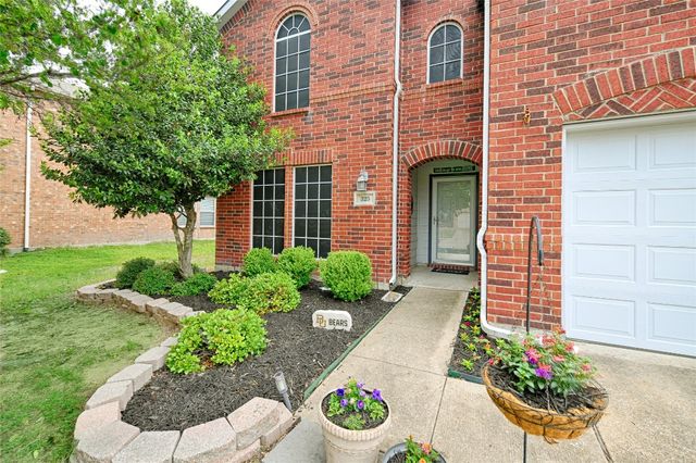 325 Bayberry Trl, Forney, TX 75126