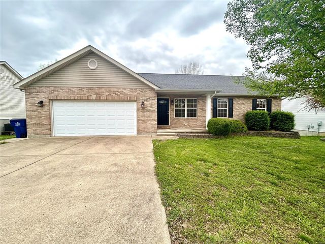 5 Brittany Dail Dr, Union, MO 63084