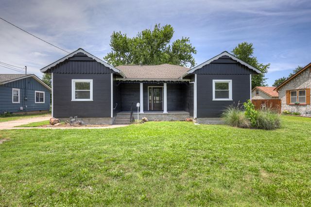 2912 S Connecticut Avenue, Joplin, MO 64804
