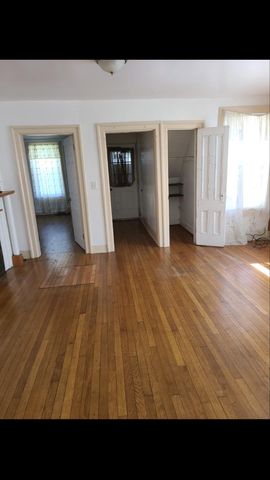 40 Houston Ave, Middletown, NY 10940