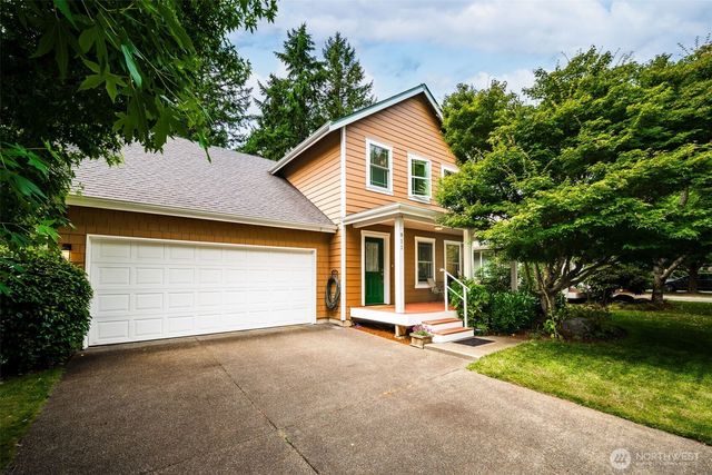 911 Sarah Court NW, Olympia, WA 98502