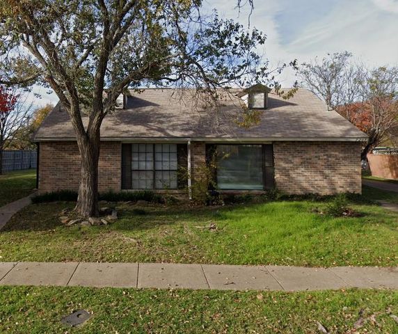 7205 Augusta St, The Colony, TX 75056
