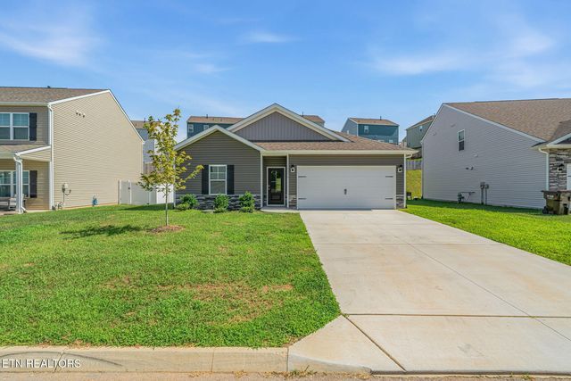 12356 Manhattan Ln, Knoxville, TN 37932