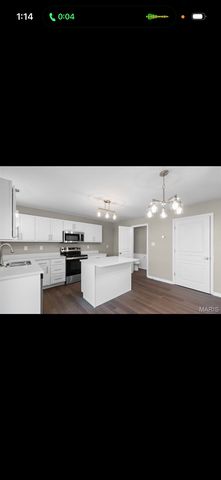 427 Parkgate Dr, Lake Saint Louis, MO 63367