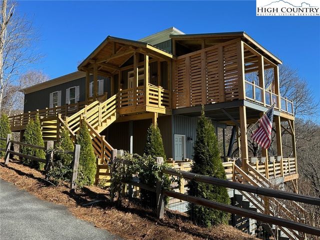 146 Pack Hill Road, Blowing Rock, NC 28605