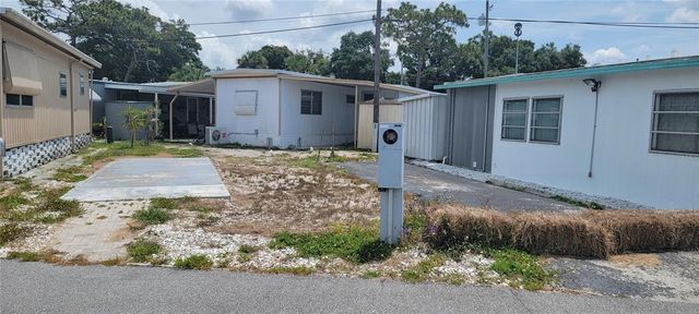 4715 67th St N #25, Saint Petersburg, FL 33709