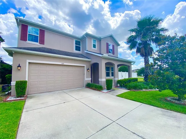 1015 Grand Hilltop Dr, Apopka, FL 32703