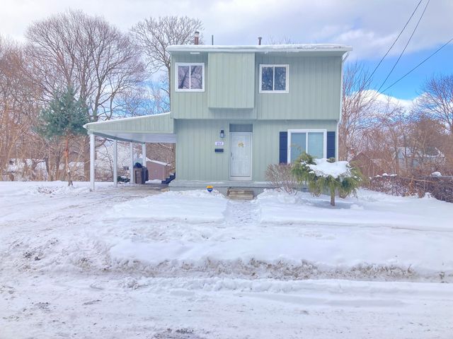 202 Fisher Ave, Pontiac, MI 48341
