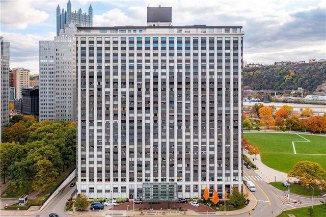 320 Fort Duquesne Blvd #16D, Pittsburgh, PA 15222