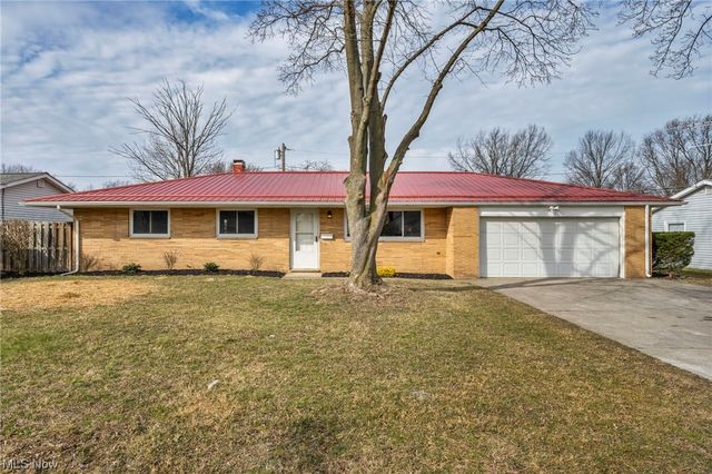 1236 Cherokee Trl, Willoughby, OH 44094