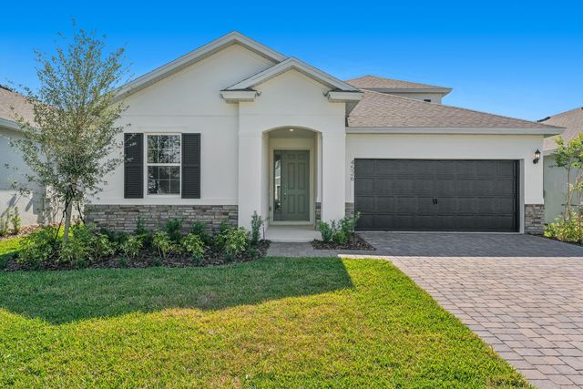 4526 Lions Gate Ave, Clermont, FL 34711