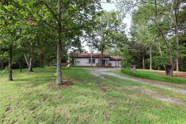 4401 SE Walnut Grove Ln, Colcord, OK 74338