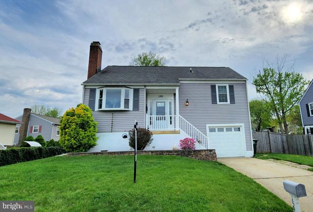 1593 Andover Ln, Frederick, MD 21702