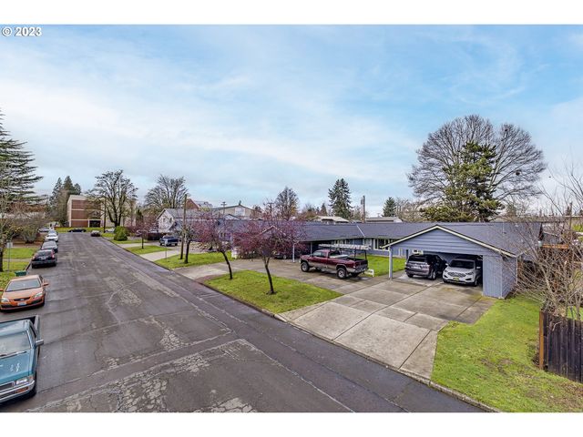 2321 21st Ave, Forest Grove, OR 97116