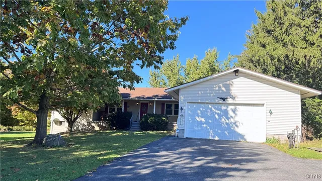 3371 Hayden Rd, Marietta, NY 13110