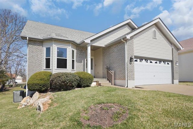 304 Spotted Fawn Bnd, Wentzville, MO 63385