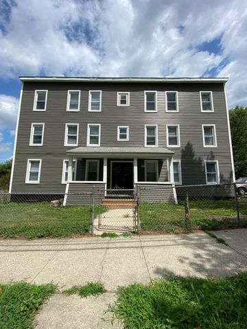 1370 Worcester St #3L, Indian Orchard, MA 01151