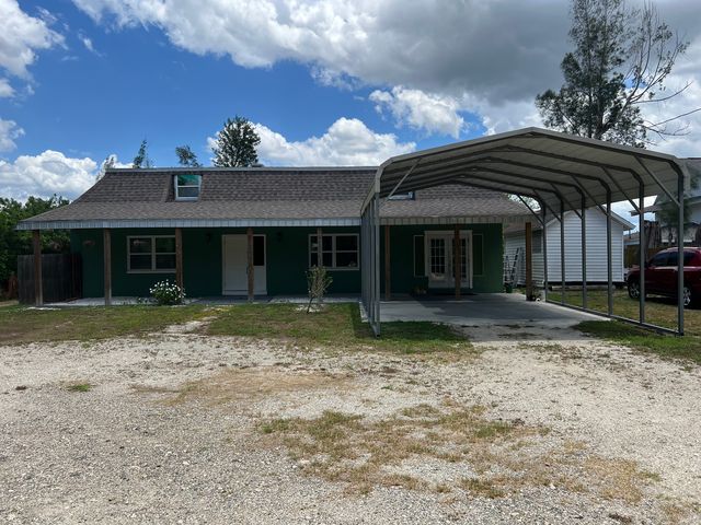 16150 Aralia Dr, Punta Gorda, FL 33955