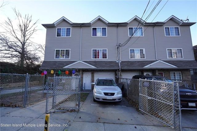 15 Federal Pl, Staten Island, NY 10303