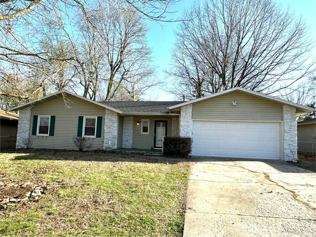 3012 West Countryside Drive, Springfield, MO 65807