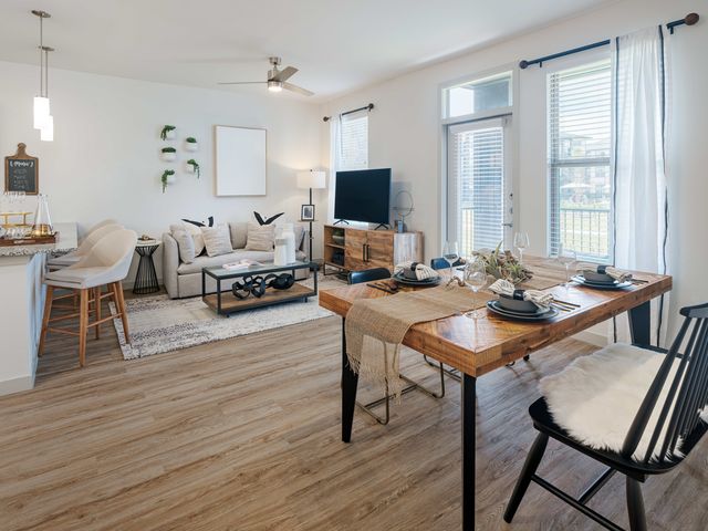 224 Broad Oak Dr #5302, Cibolo, TX 78108