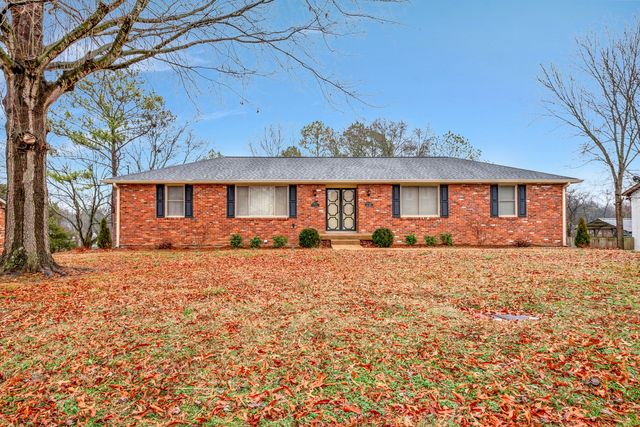 1253 Sioux Ter, Madison, TN 37115