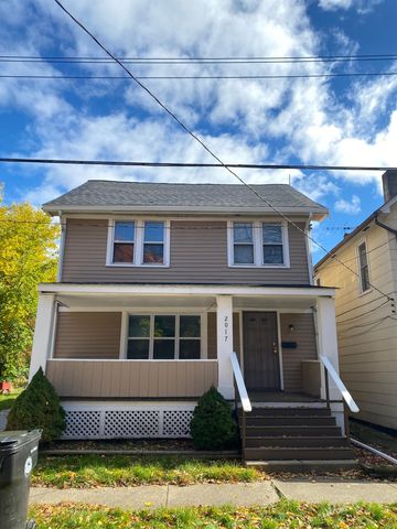 2017 W  52nd St, Cleveland, OH 44102
