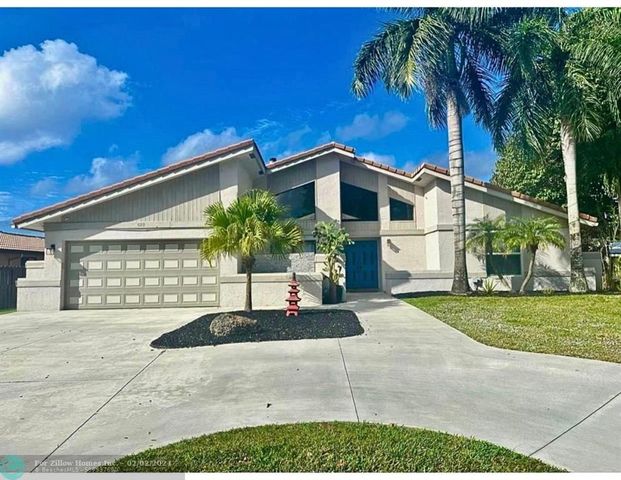 680 NW 111th Way, Coral Springs, FL 33071