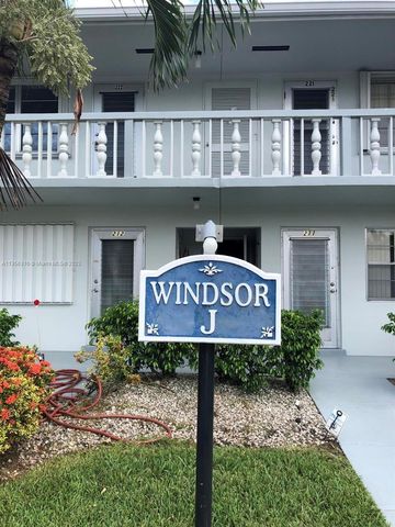 218 Windsor Dr   #218-J, West Palm Beach, FL 33417