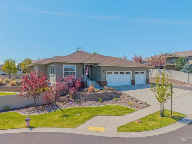 1804 Sunrise Ct, Lewiston, ID 83501