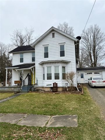 35 Sand St, Afton, NY 13730