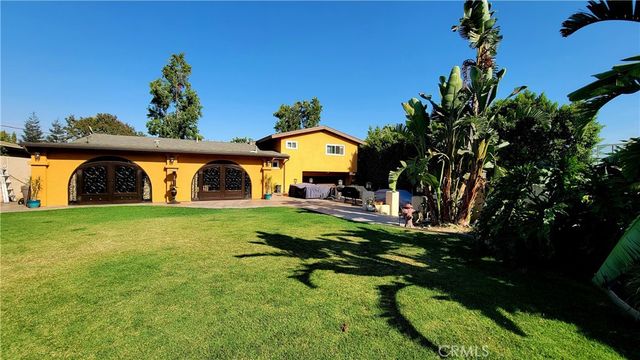 1545 N  1st Ave, Upland, CA 91786