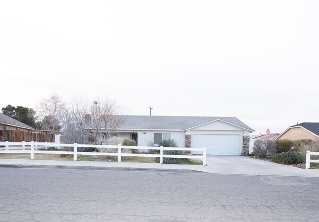 14010 Millbrook Dr, Victorville, CA 92395
