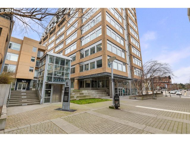 701 Columbia St #112, Vancouver, WA 98660