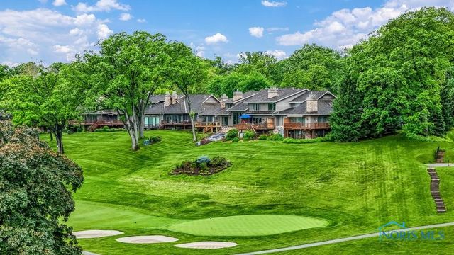 3835 W  River Rd, Toledo, OH 43614