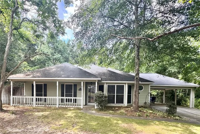 122 Lee Road 501, Phenix City, AL 36870