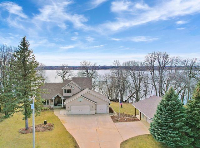 5017 Imhoff Ave SW, Howard Lake, MN 55349