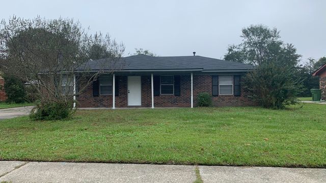 120 Glenn Bryant Rd, Hinesville, GA 31313