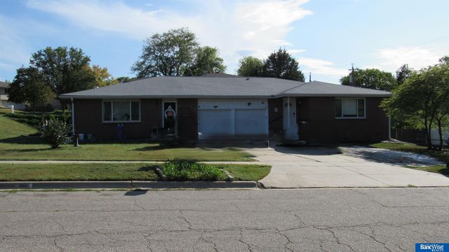 1241 Clearview Blvd, Lincoln, NE 68512